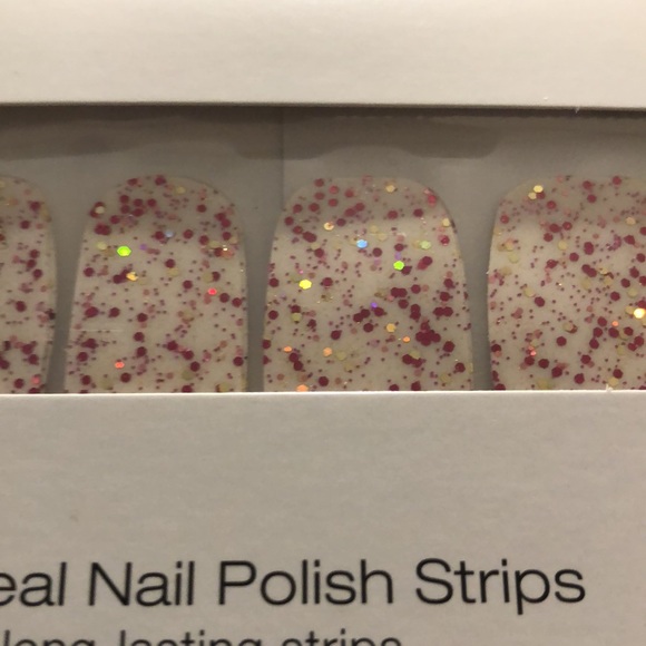 COPY - Color Street Pink Peppercorn Retired Dry P… - Picture 2 of 3